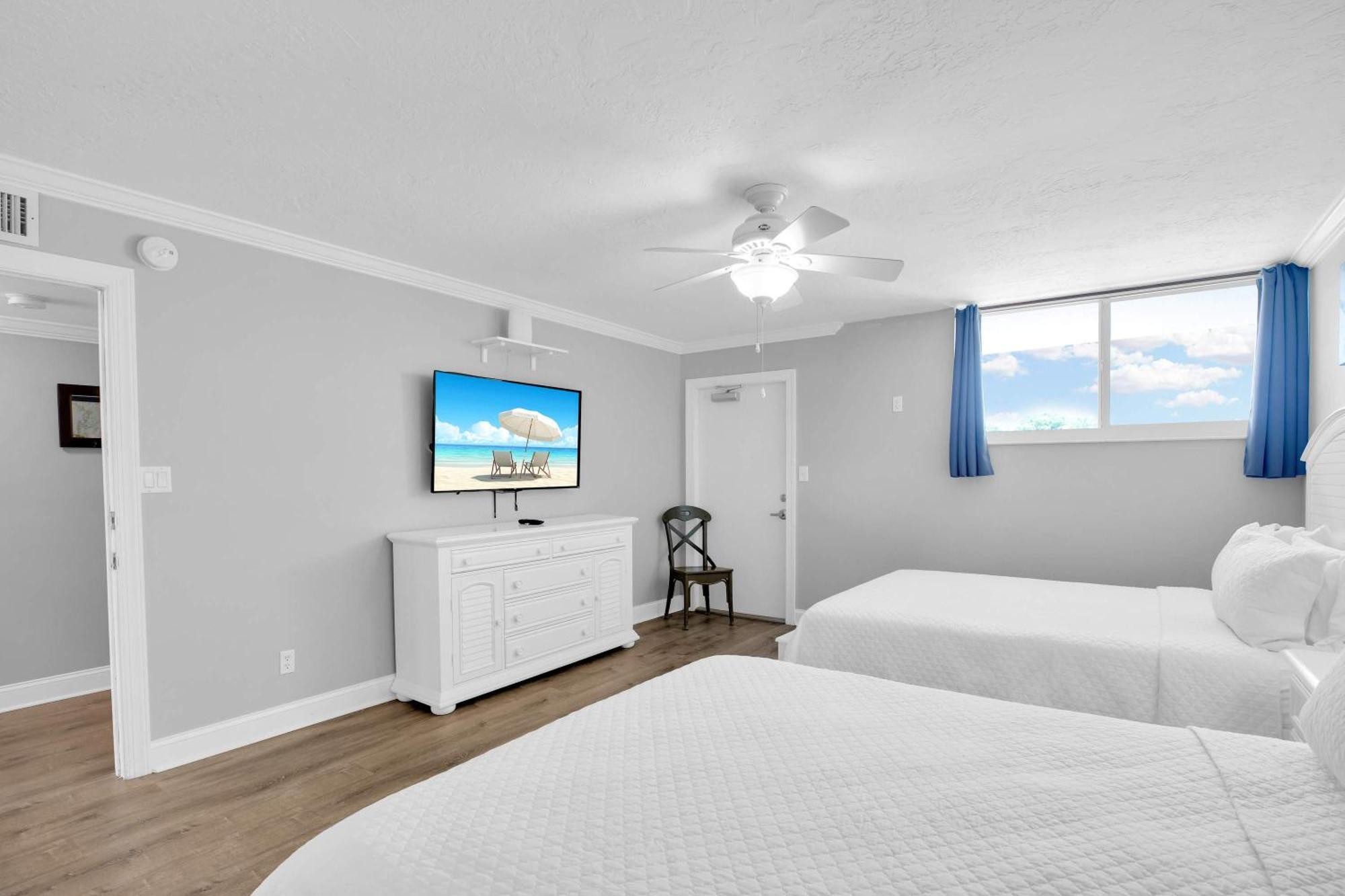 Eleuthera - 2X2 Fully Updated Old Town Waterfront Corner Condo 키웨스트 외부 사진