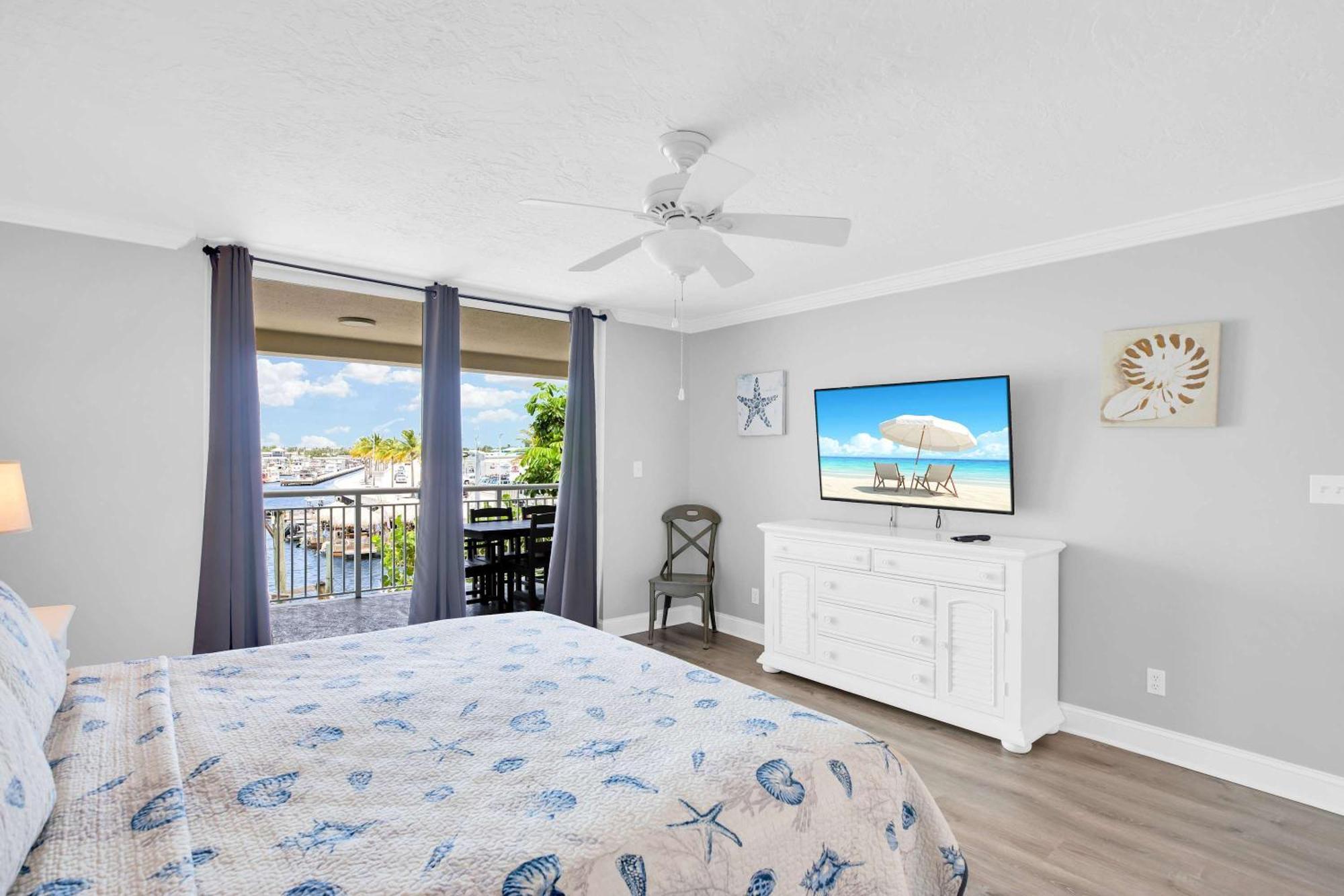 Eleuthera - 2X2 Fully Updated Old Town Waterfront Corner Condo 키웨스트 외부 사진